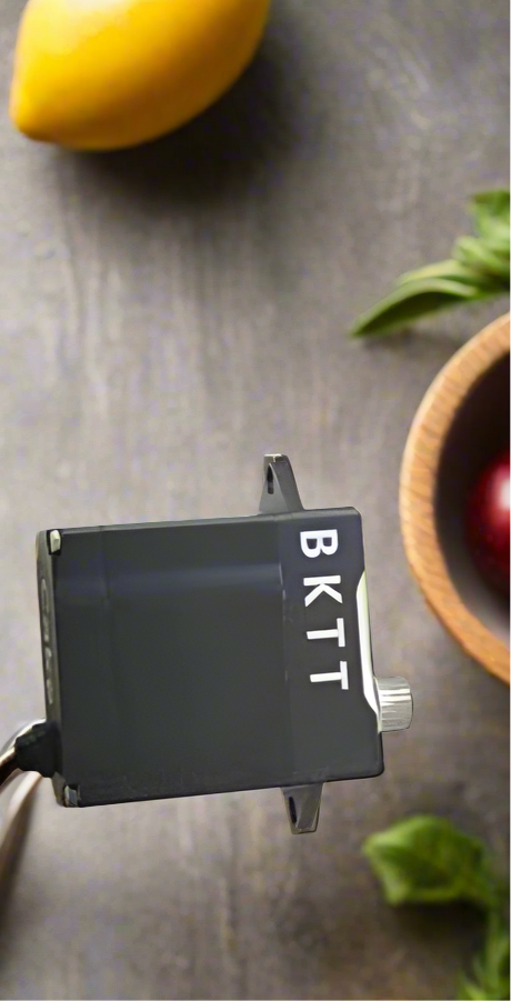 BKTT Cake V2 micro servo and aluminum horn…. Coming back soon!